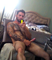 Boys with Phones 55 5e890b7b49509.jpg