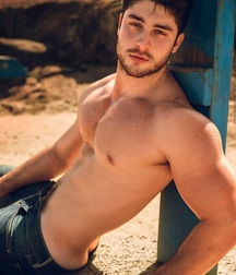 The Beauty of Men 30 5e8bad747d083.jpg