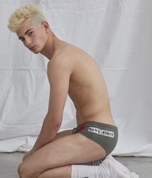 The Beauty of Men 30 5e8bad994f7f7.jpg