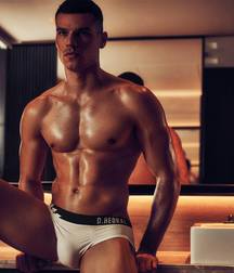 The Beauty of Men 31 5e8fb90958046.jpg
