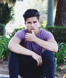 The Beauty of Men 31 5e8fb9161d3f6.jpg