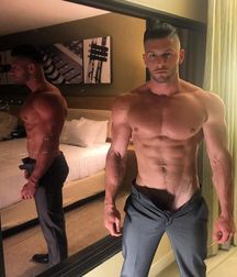 The Beauty of Men 32 5e94e20bf07bd.jpg