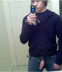Boys with Phones 57 5e94e41ed7abc.jpg