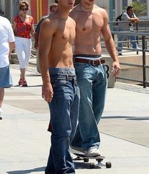 He was a Skater Boy 3 5e964c2502640.jpg