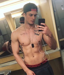 The Beauty of Men 33 5e9a274fa9850.jpg