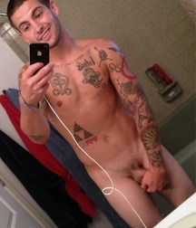 Boys with Phones 58 5e9a280fd1a3c.jpg
