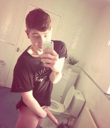 Boys with Phones 58 5e9a281137c28.jpg