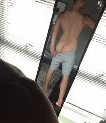 Boyswith Phones 59 5e9f904c626be.jpg