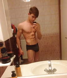 Twinks and Twunks 2 5ea21e856be1e.jpg