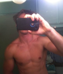 Boys with Phones 60 5ea6135d6e413.jpg
