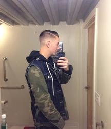 Boys with Phones 60 5ea613828eb13.jpg