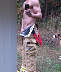 Boys with Phones 60 5ea6138835367.jpg