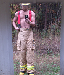 Boys with Phones 60 5ea6138b2ef40.jpg