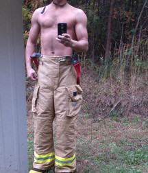 Boys with Phones 60 5ea6139414987.jpg