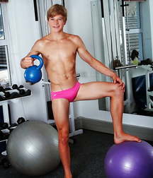 Twinks and Twunks 3 5ea6153831d75.jpg
