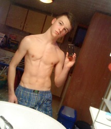 The Boy Next Door 13 5ea76a962c169.jpg