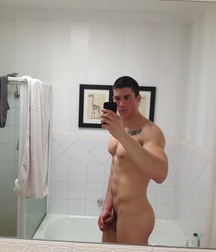 Boys with Phones 61 5eaa0d5f0f977.jpg