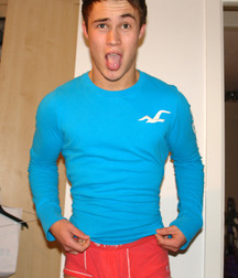 The Boy Next Door 14 5eaca881d2298.jpg