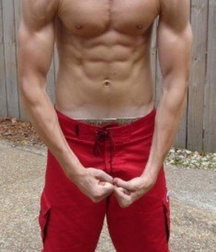 The Boy Next Door 14 5eaca88d4e507.jpg