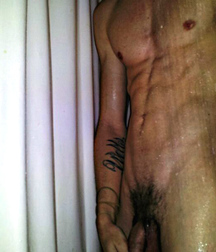 Boys with Phones 62 5eae14ba7bcc5.jpg