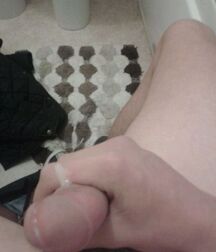 Boys with Phones 62 5eae14d96755c.jpg