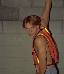 Vintage 90's Twink Chance 2 5eb0bd410780a.jpg