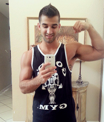 Boys with Phones 63 5eb4958577635.jpg