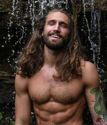 Luscious Locks 28 5eb5e3f38016d.jpg