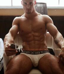 Tighty Whitey Boys 11 5eb5e5ef4cd8e.jpg
