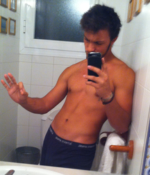 The Boy Next Door 16 5eb7347332478.jpg