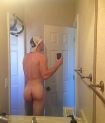 Boys with Phones 64 5eb9d95491892.jpg