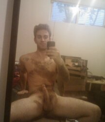 Boys with Phones 64 5eb9d989b3eaf.jpg