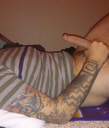 Boys with Phones 64 5eb9d98ee3da5.jpg