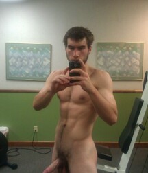 Boys with Phones 64 5eb9d99cafa56.jpg