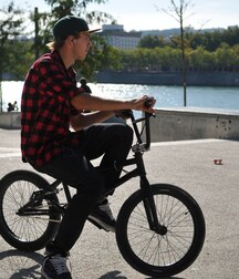 He Was a Skater Boy 5 5ebb300bab638.jpg