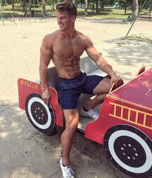 The Beauty of Men 38 5ebc7a9a712af.jpg