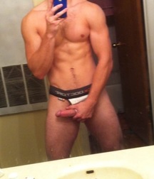 Boys with Phones 65 5ec06e8b10cdd.jpg