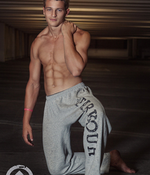 The Beauty of Men 39 5ec06fd3e1d6d.jpg