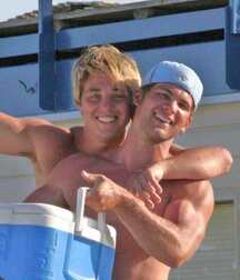 Bromance 7 5ec45f249a89c.jpg