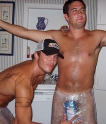 Bromance 7 5ec45f334108b.jpg