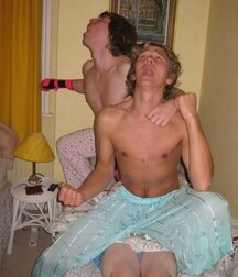 Bromance 7 5ec45f3fabf15.jpg