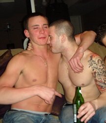 Bromance 7 5ec45f4e2c836.jpg