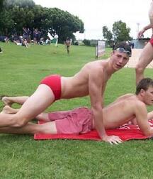 Bromance 7 5ec45f78a53db.jpg