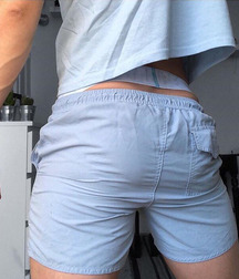 Butts and Holes 52 5ec46181c4409.jpg