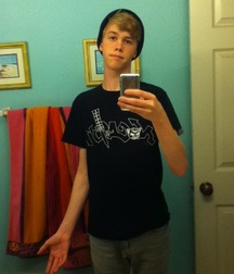 Twinks and Twunks 10 5ec6effd9cbbc.jpg