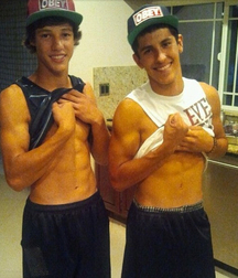Twinks and Twunks 10 5ec6f01474d6d.jpg