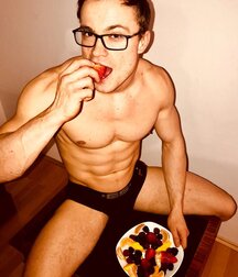 The Beauty of Men 41 5ec85c6e33129.jpg
