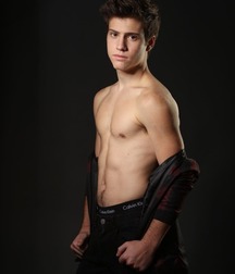 The Beauty of Men 42 5ecc56f47054c.jpg