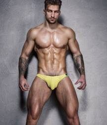 The Beauty of Men 42 5ecc570eedaa8.jpg