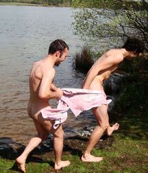 Bromance 8 5ed0265cc661b.jpg